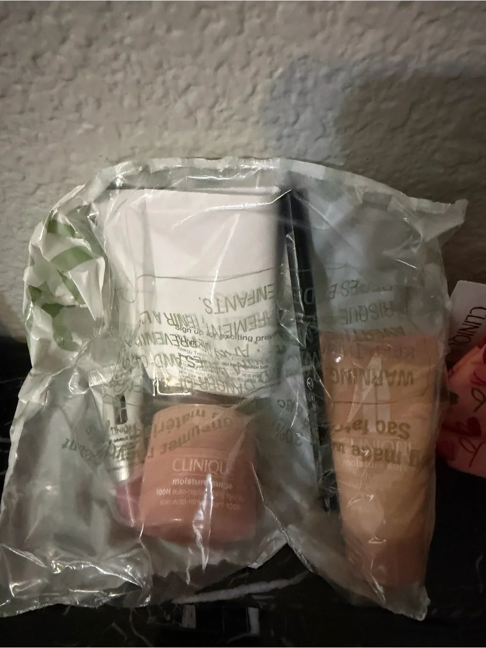 Clinique skincare and eyeliner 4pc set